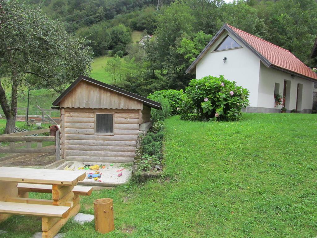 Apartment Sever Idrija Zimmer foto
